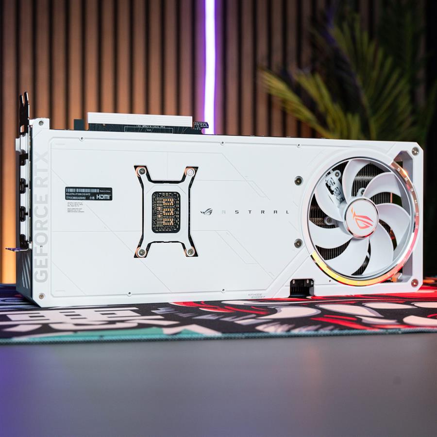 Placa ASUS GEFORCE RTX 5080 ROG ASTRAL WHITE OC 16Gb