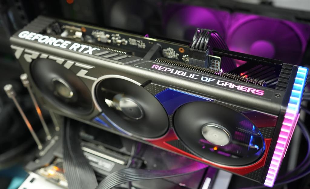 Placa ASUS GEFORCE RTX 4060 Ti ROG STRIX OC 8Gb